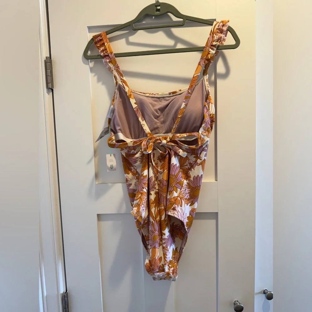 NWT Kona Sol Floral Swimsuit in Pink and Orange Size XL